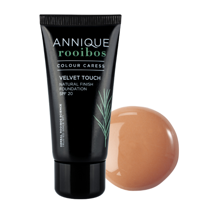 Colour Caress Velvet Touch Natural Foundation